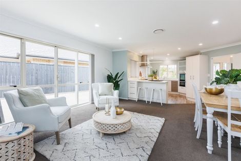 Photo of property in 3 Masefield Terrace, Kelvin Grove, Palmerston North, 4414