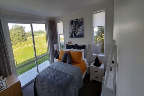 Photo of property in 23 Discovery Drive, Gulf Harbour, Whangaparaoa, 0930