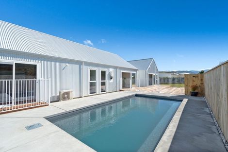Photo of property in 19b Madison Street, Carterton, 5713