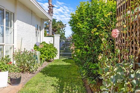 Photo of property in 25 Palm Beach Boulevard, Papamoa Beach, Papamoa, 3118