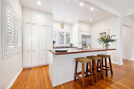 Photo of property in 298 Rimmer Road, Helensville, 0875