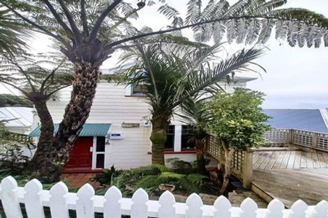 Photo of property in 14 Dorking Road, Brooklyn, Wellington, 6021