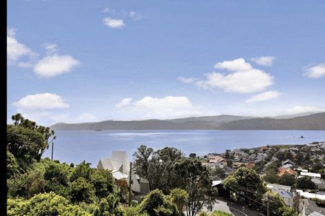 Photo of property in 23 Fettes Crescent, Seatoun, Wellington, 6022