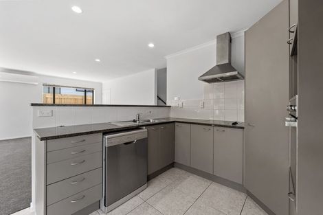 Photo of property in 34 Keepers Drive, Gulf Harbour, Whangaparaoa, 0930