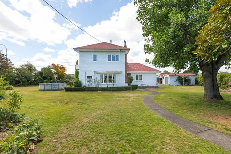 Photo of property in 25 Porangahau Road, Waipukurau, 4200