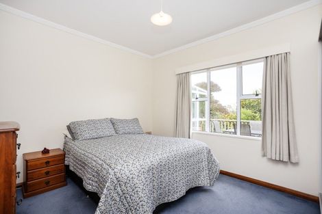 Photo of property in 114 Tomahawk Road, Andersons Bay, Dunedin, 9013