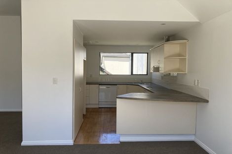 Photo of property in Victoria Town Houses, 1/219 Victoria Street, Te Aro, Wellington, 6011