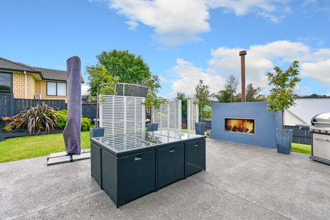 Photo of property in 6 Mcgowan Rise, Tuakau, 2121