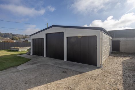 Photo of property in 20 Sandringham Street, Oamaru North, Oamaru, 9400
