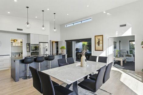 Photo of property in 22 Taranui Way, Paraparaumu Beach, Paraparaumu, 5032