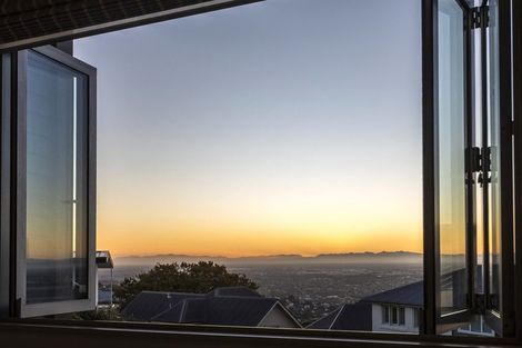 Photo of property in 11 Stonewall Place, Huntsbury, Christchurch, 8022