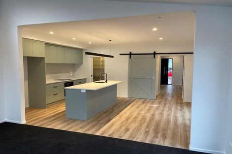 Photo of property in 31 Bill Miller Drive, Papamoa, 3118