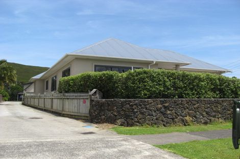 Photo of property in 47 Mcintyre Road, Mangere Bridge, Auckland, 2022