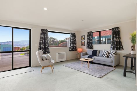 Photo of property in 72 Highcliff Road, Andersons Bay, Dunedin, 9013