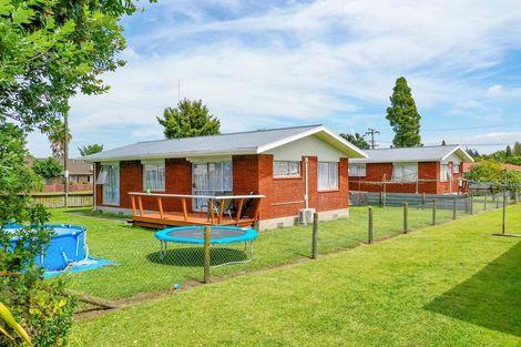 Photo of property in 74 Main Street, Edgecumbe, 3120