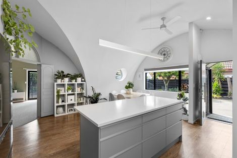 Photo of property in 8 Kings Court, Roslyn, Palmerston North, 4414