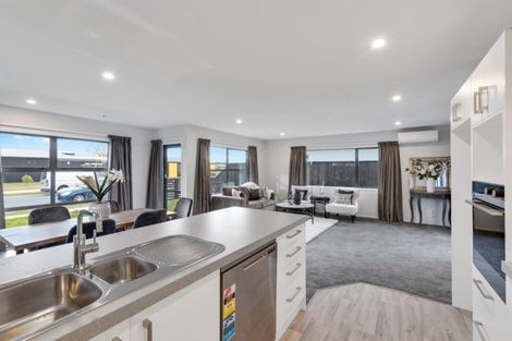 Photo of property in 51 Charlbury Drive, Rolleston, 7615