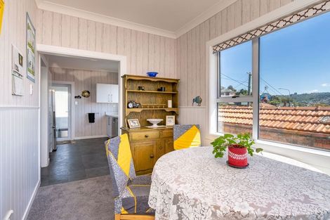 Photo of property in 63 Easther Crescent, Kew, Dunedin, 9012