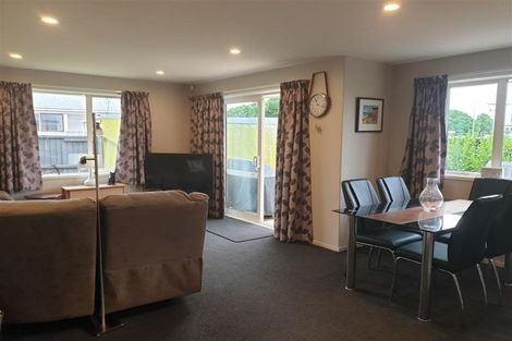 Photo of property in 6 Ruddenklau Lane, Bishopdale, Christchurch, 8053