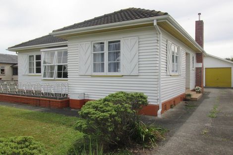 Photo of property in 13 Park Road, West End, Palmerston North, 4412