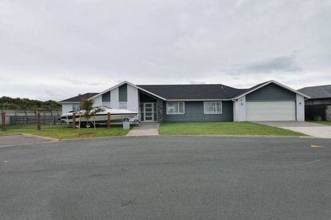 Photo of property in 4 Sujuan Close, Cambridge, 3434