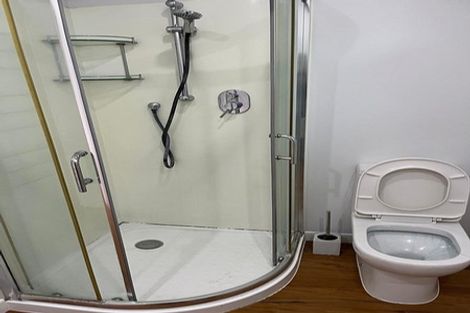 Photo of property in 27 Alma Crescent, Papakura, 2110