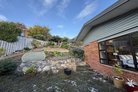 Photo of property in 1/56 Balmoral Lane, Redcliffs, Christchurch, 8081