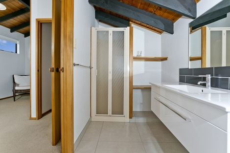 Photo of property in 201 Glamorgan Drive, Torbay, Auckland, 0630