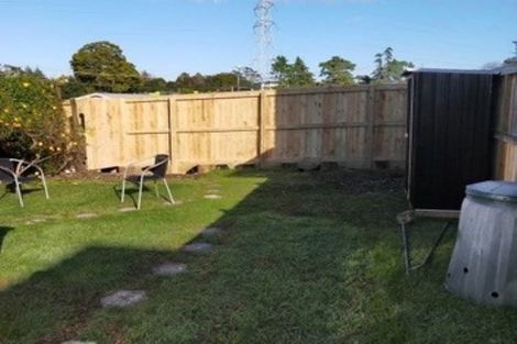 Photo of property in 6 Karamu Street, Te Atatu Peninsula, Auckland, 0610