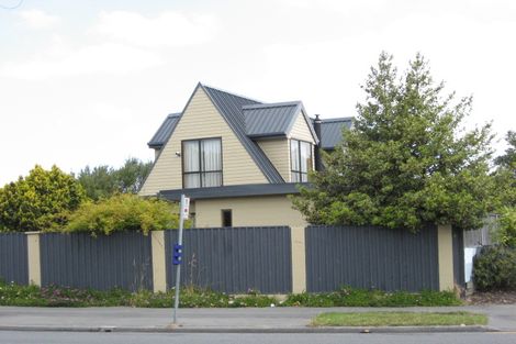 Photo of property in 444 Mairehau Road, Parklands, Christchurch, 8083