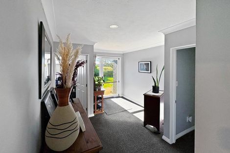 Photo of property in 2 Oakden Drive, Darfield, 7510