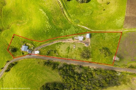 Photo of property in 25 Mapuna Road, Tangiteroria, 0381
