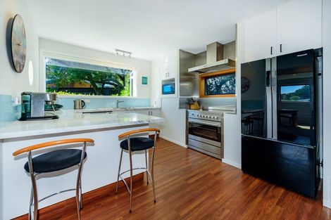 Photo of property in 11 Toledo Place, Mount Pleasant, Christchurch, 8081