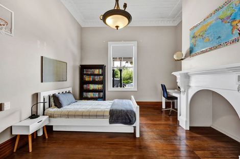 Photo of property in 104 Pitt Road, Hillsborough, New Plymouth, 4372