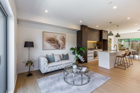 Photo of property in 35 Lawson Creek Street, Massey, Auckland, 0614