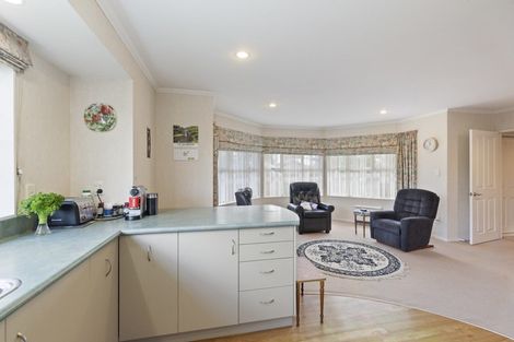 Photo of property in 12 Gimblett Court, Levin, 5510