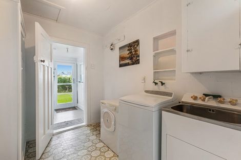 Photo of property in 8 Argyle Street, Waipu, 0510