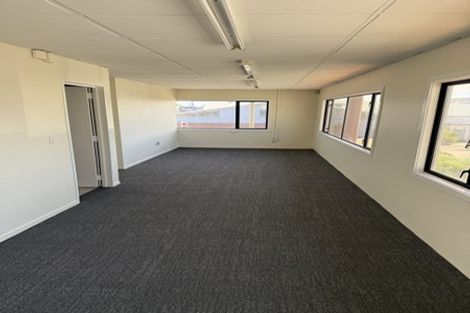Photo of property in 3 Waitai Close, Long Bay, Auckland, 0630
