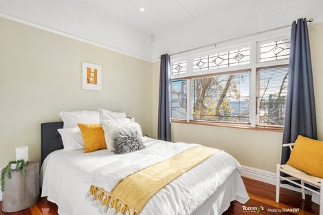Photo of property in 14 Finlay Terrace, Mount Cook, Wellington, 6021