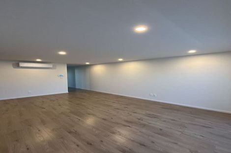 Photo of property in 16 Auranga Drive, Karaka, Papakura, 2113