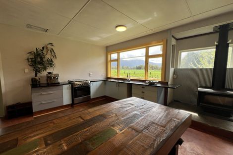 Photo of property in 774 Atarau Road, Atarau, Blackball, 7871