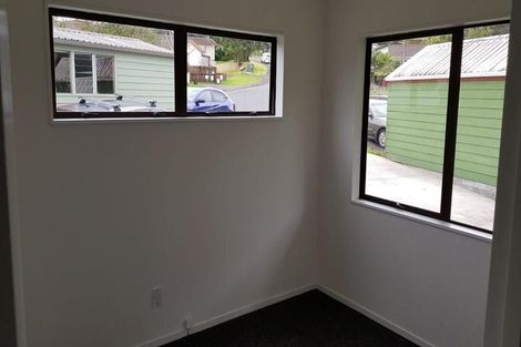 Photo of property in 20 Thistledew Place, Bayview, Auckland, 0629