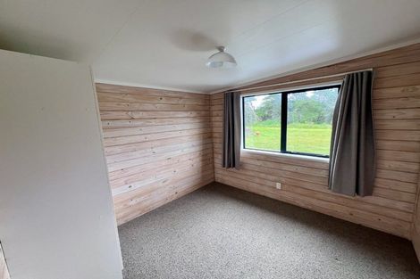 Photo of property in 265 Forestry Road, Waitoki, Kaukapakapa, 0871