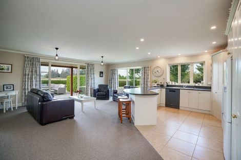 Photo of property in 38b Winton Lorneville Highway, Winton, 9781