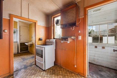 Photo of property in 26 Garfield Street, Brooklyn, Wellington, 6021