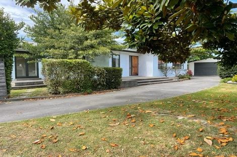 Photo of property in 19 Elwyn Place, Avonhead, Christchurch, 8042