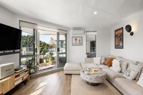 Photo of property in 215/36 Victoria Road, Mount Maunganui, 3116