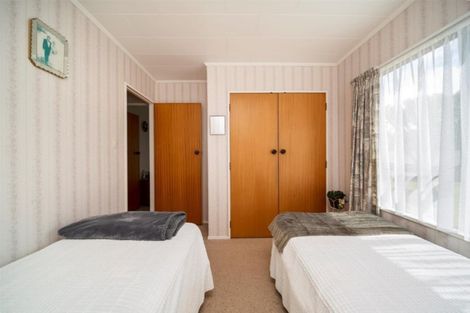 Photo of property in 5 Manuka Place, Hawera, 4610