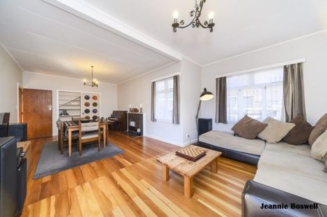 Photo of property in 859 Main Street, Roslyn, Palmerston North, 4414