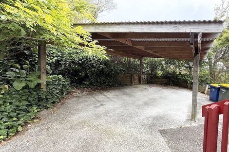 Photo of property in 12 Velma Road, Hillcrest, Auckland, 0627